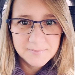 Meet your Posher, Sherry